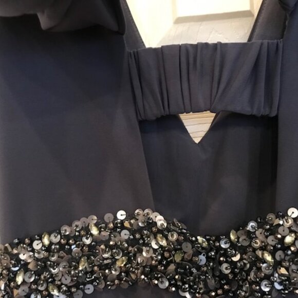 Rickie Freeman Floor Length Hand-Beaded Gown - Picture 6 of 9